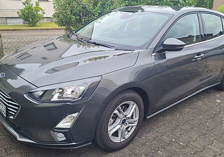 Ford Focus 1,0 EcoBoost 92kW Cool & Connect Cool ...