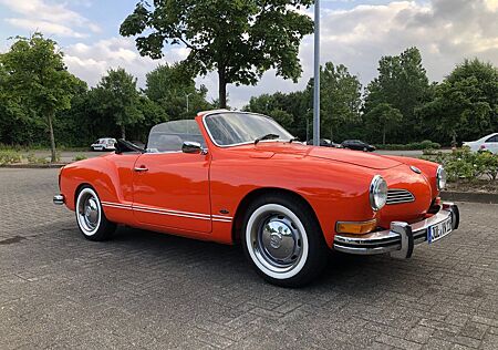 VW Karmann Ghia Volkswagen Cabrio Frame Off Restaurierung