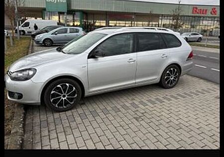 VW Golf Volkswagen 1.6 TDI MATCH Variant MATCH