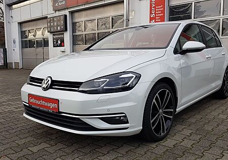 VW Golf Volkswagen VII Lim. Highline*DSG*Navi*ACC*LED*