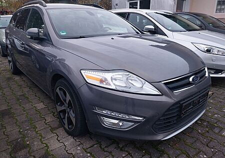 Ford Mondeo Turnier Champions Edition