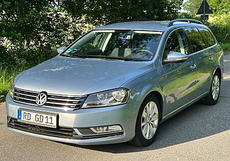 VW Passat Variant Volkswagen 1.6 TDI Comfortline BMotion T...
