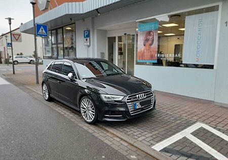 Audi S3 TFSI S tronic quattro Sportback