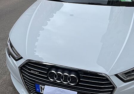 Audi A3 40 e-tron S tronic sport Sportback sport