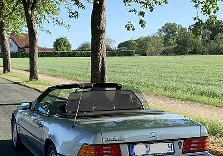 Mercedes-Benz SL 300 300 SL mit H-Kennzeichen R129