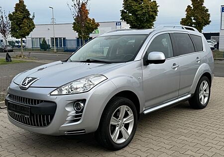 Peugeot 4007 Platinum*2,2 HDI*4x4*7Sitze*PDC*KAMERA*XEN.