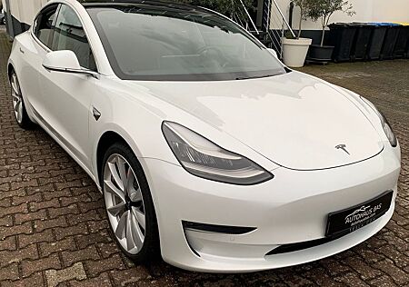 Tesla Model 3 Performance * Mwst ausweisbar