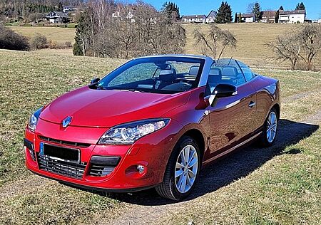 Renault Megane Coupé-Cabriolet TCe 130 Luxe/neuer Motor