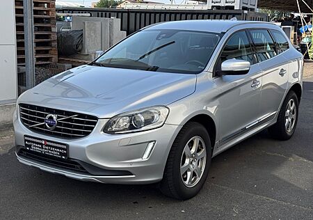 Volvo XC 60 Summum 2WD Navi R-Kamera Xenon