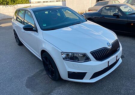 Skoda Octavia Combi RS