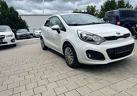 Kia Rio Spirit#1.4#Tüv 11/2026#Eueo 5