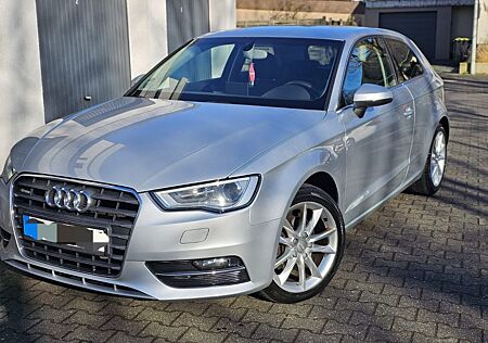 Audi A3 1.6 TDI (DPF) 99g CO2 Attraction Attraction