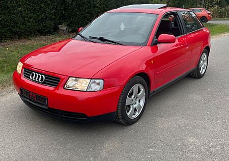 Audi A3 1.8 TÜV - 01.27 Scheckheft VW seit 97-22