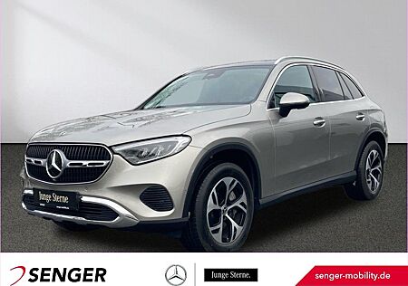 Mercedes-Benz GLC 300 de 4M Avantgarde Distronic Panorama AHK