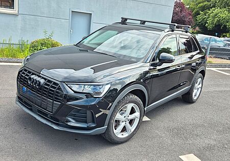 Audi Q3 45 TFSI e S tronic - offroad Paket