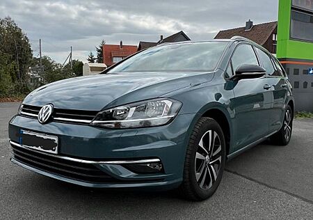 VW Golf Volkswagen 1.6 TDI SCR IQ.DRIVE Variant IQ.DRIVE