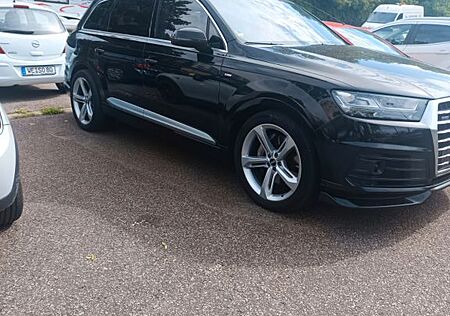 Audi Q7 4L TDI S-lien 7 SITZER