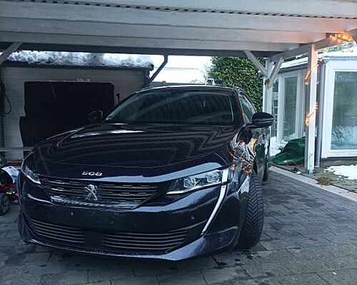 Peugeot 508 PureTech 180 EAT8 Allure SW +AHK