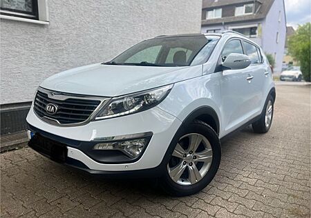Kia Sportage 1.6 GDI FIFA GD-Parkassis./AHK/PanoDach
