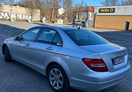 Mercedes-Benz C 200 CDI BlueEFFICIENCY -