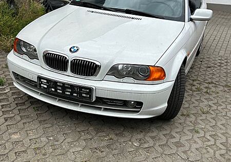 BMW 330Ci -