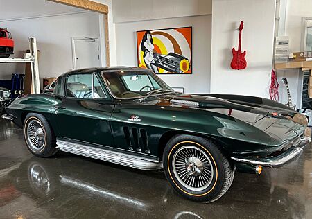 Chevrolet Corvette C2