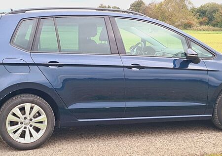 VW Golf Sportsvan Volkswagen 1.6 TDI Comfortline BMT Comfo...