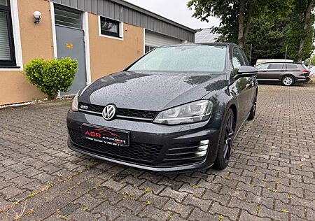 VW Golf Volkswagen VII Lim GTD DSG BMT LED PANO SPORT OZ SOUND