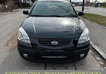 Kia Rio 1.4 EX Top