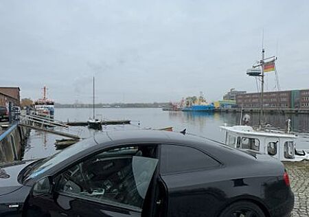 Audi A5 3.2 FSI multitronic -