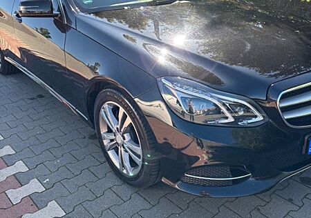 Mercedes-Benz E 300 BlueTEC T -