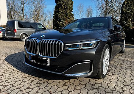 BMW 730D Bi-Xenon/Navi/Kamera/Head-Up/Massage/Vollll