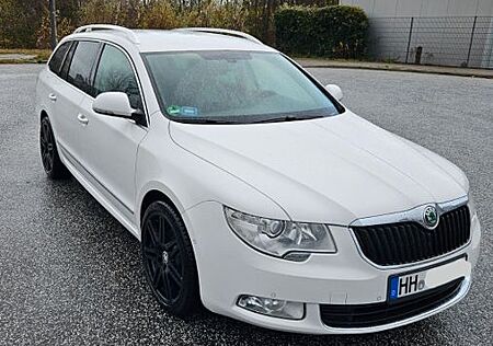 Skoda Superb 1.8 TSI DSG Elegance / Vollausstattung