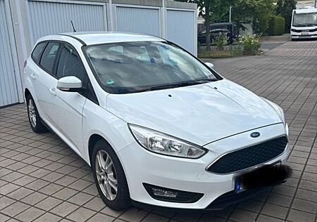 Ford Focus 1,5 TDCi ECOnetic 1 Hand langstreckenfzg
