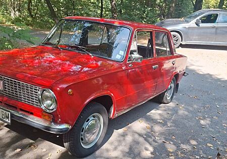 Lada 1200 21013