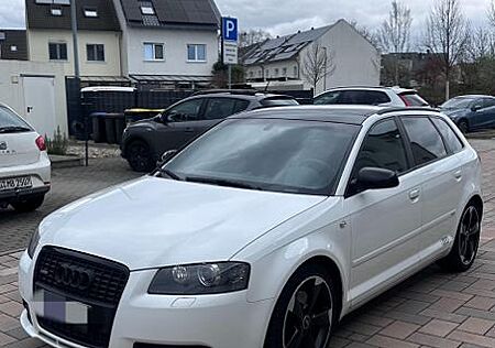 Audi A3 2.0 TDI S line Sportback Vollausstattung!