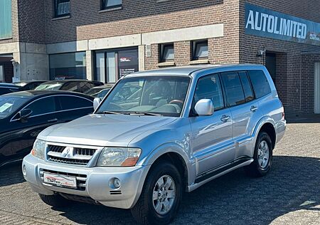 Mitsubishi Pajero 3,2 DI-D Elegance 1hand/AHK 3500kg