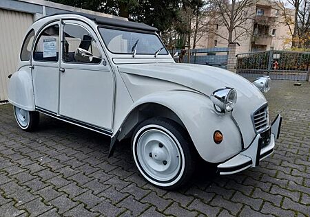 Citroën 2 CV 6