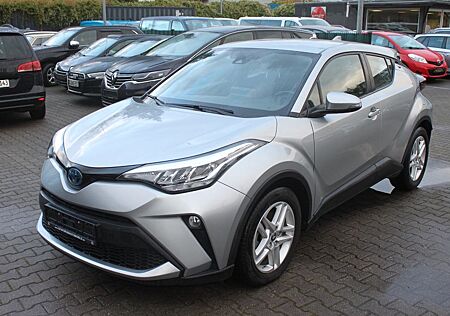 Toyota C-HR Hybrid Business Edition