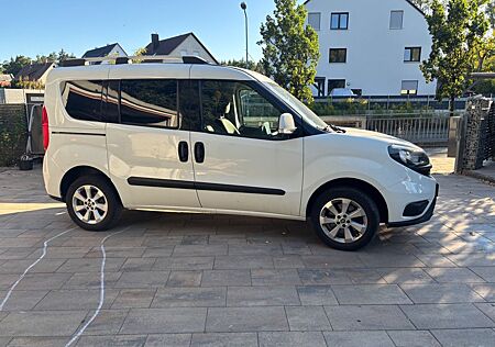 Fiat Doblo , 7 Sitz, 2019, AllwReif, AHK, HändlerG.