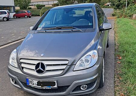 Mercedes-Benz B 200 CDI -