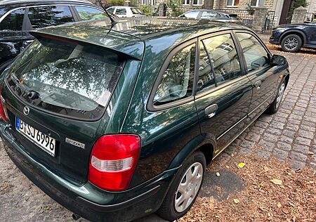Mazda 323 F 1.5 Edition Grün Metallic Edition