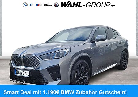 BMW iX2 xDrive30 M Sport HeadUp eSitze Panorama