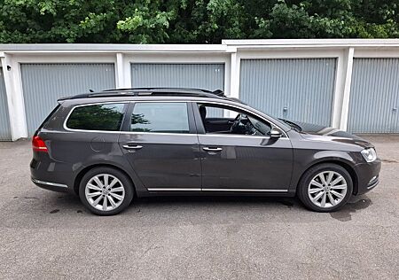VW Passat Variant Volkswagen 2.0 TDI DSG BlueMotion Technolog