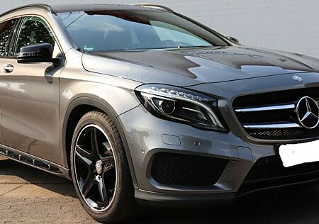 Mercedes-Benz GLA 200 AMG Line AMG Line