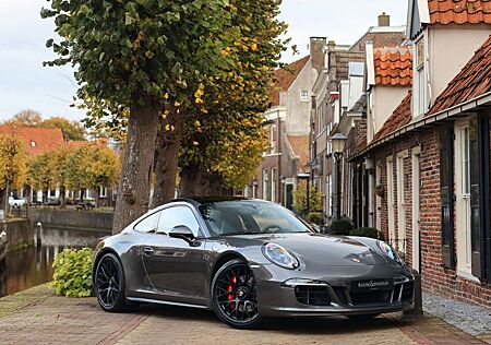 Porsche 911 Urmodell 911 Carrera 4 GTS | Rot Design - Swiss car -BOSE