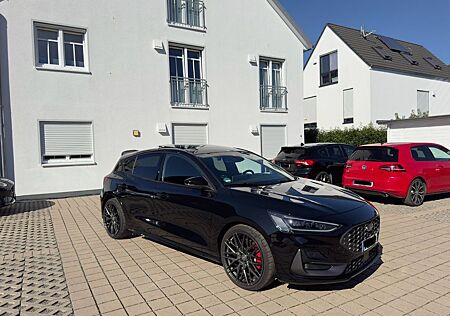 Ford Focus ST X 2,3 EcoBoost Automatik