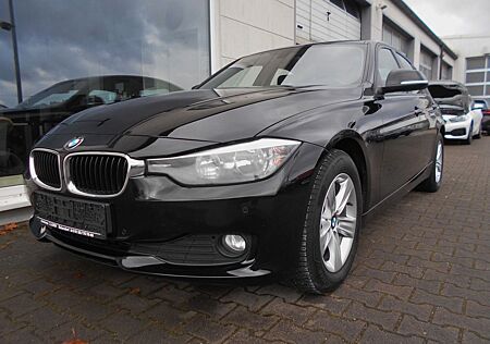 BMW 316iA 1.Hand 60`KM -NAVI-HEADUP-SITZHEIZUNG-PDC-