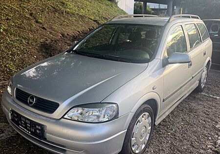 Opel Astra 1.6 Selection