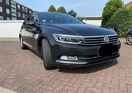 VW Passat Variant Volkswagen 2.0 TDI SCR Trendline Variant...